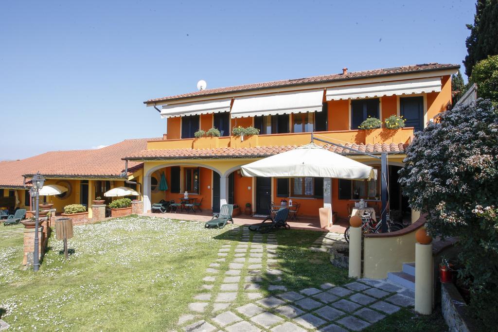 Casa Vacanze Borgo Dei Medici Hostal Cerreto Guidi Exterior foto