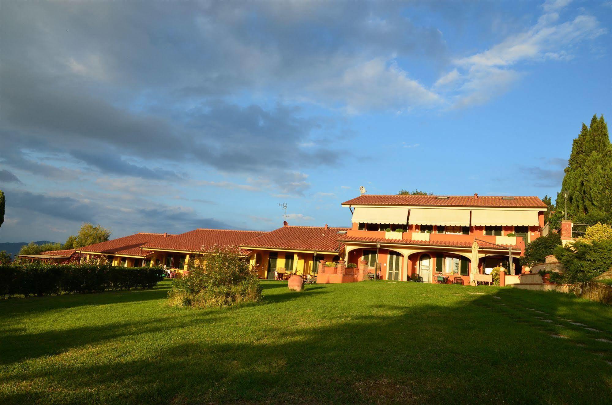 Casa Vacanze Borgo Dei Medici Hostal Cerreto Guidi Exterior foto