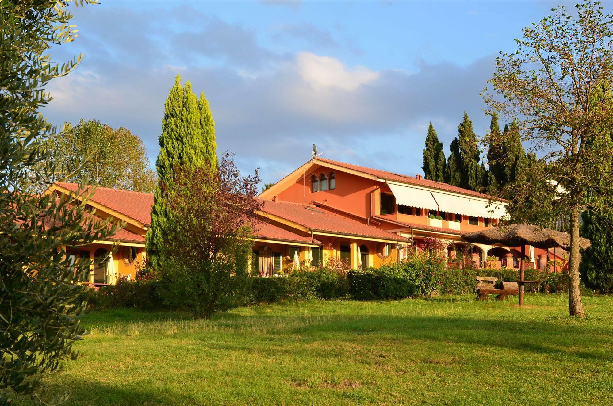 Casa Vacanze Borgo Dei Medici Hostal Cerreto Guidi Exterior foto