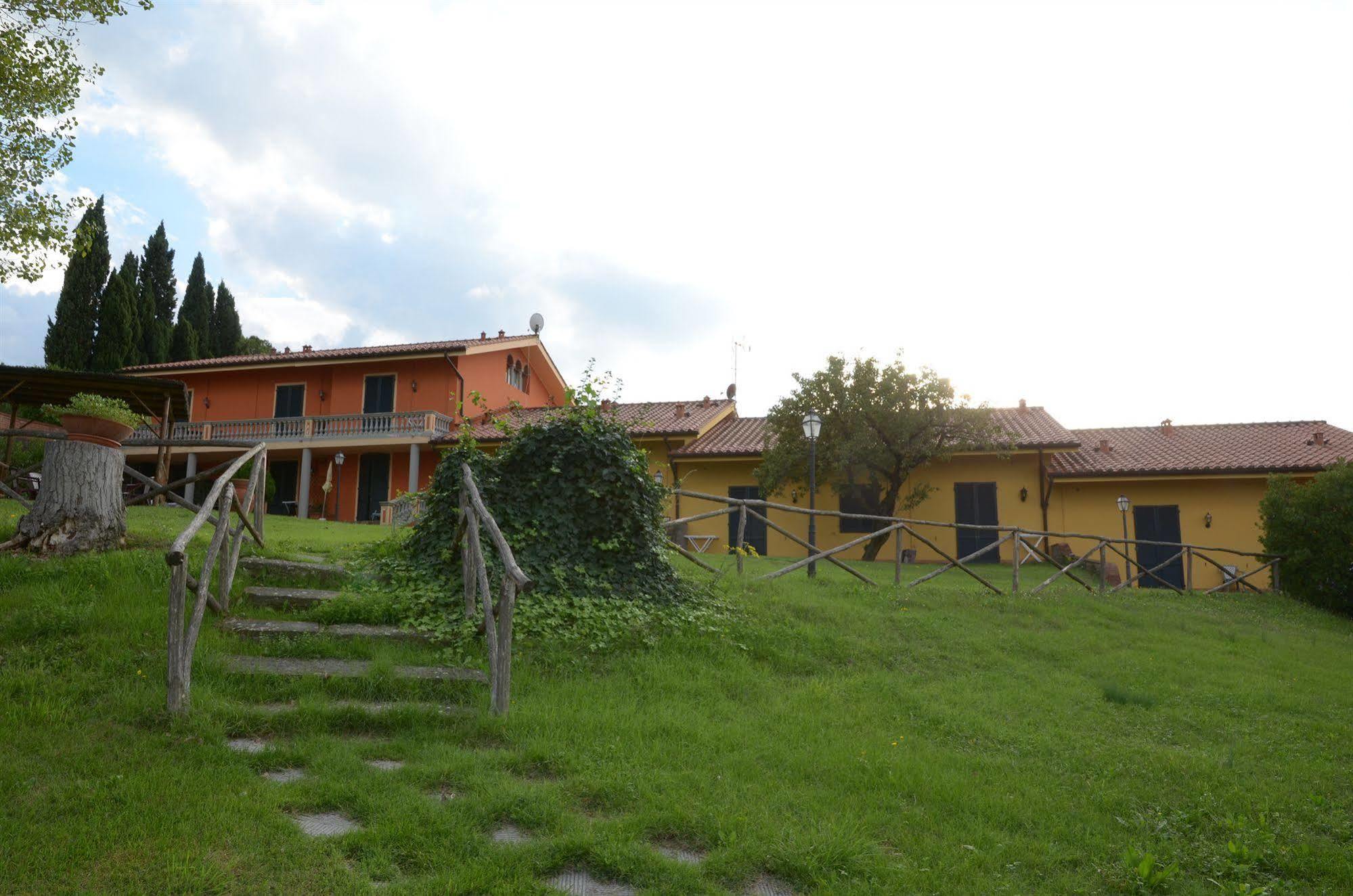 Casa Vacanze Borgo Dei Medici Hostal Cerreto Guidi Exterior foto