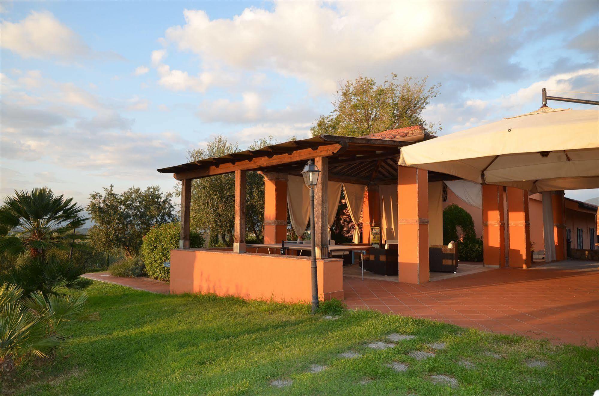 Casa Vacanze Borgo Dei Medici Hostal Cerreto Guidi Exterior foto